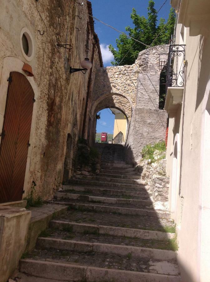 La Dote Panzió Santo Stefano di Sessanio Kültér fotó